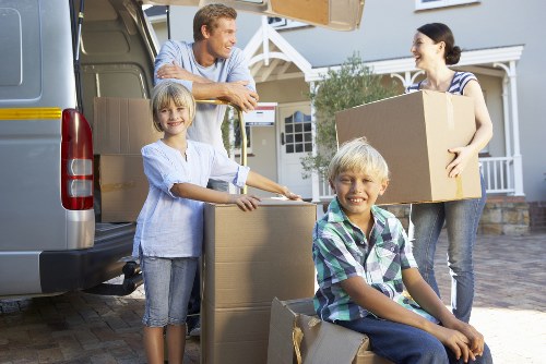 Efficient flat removal team handling a Richmond apartment relocation